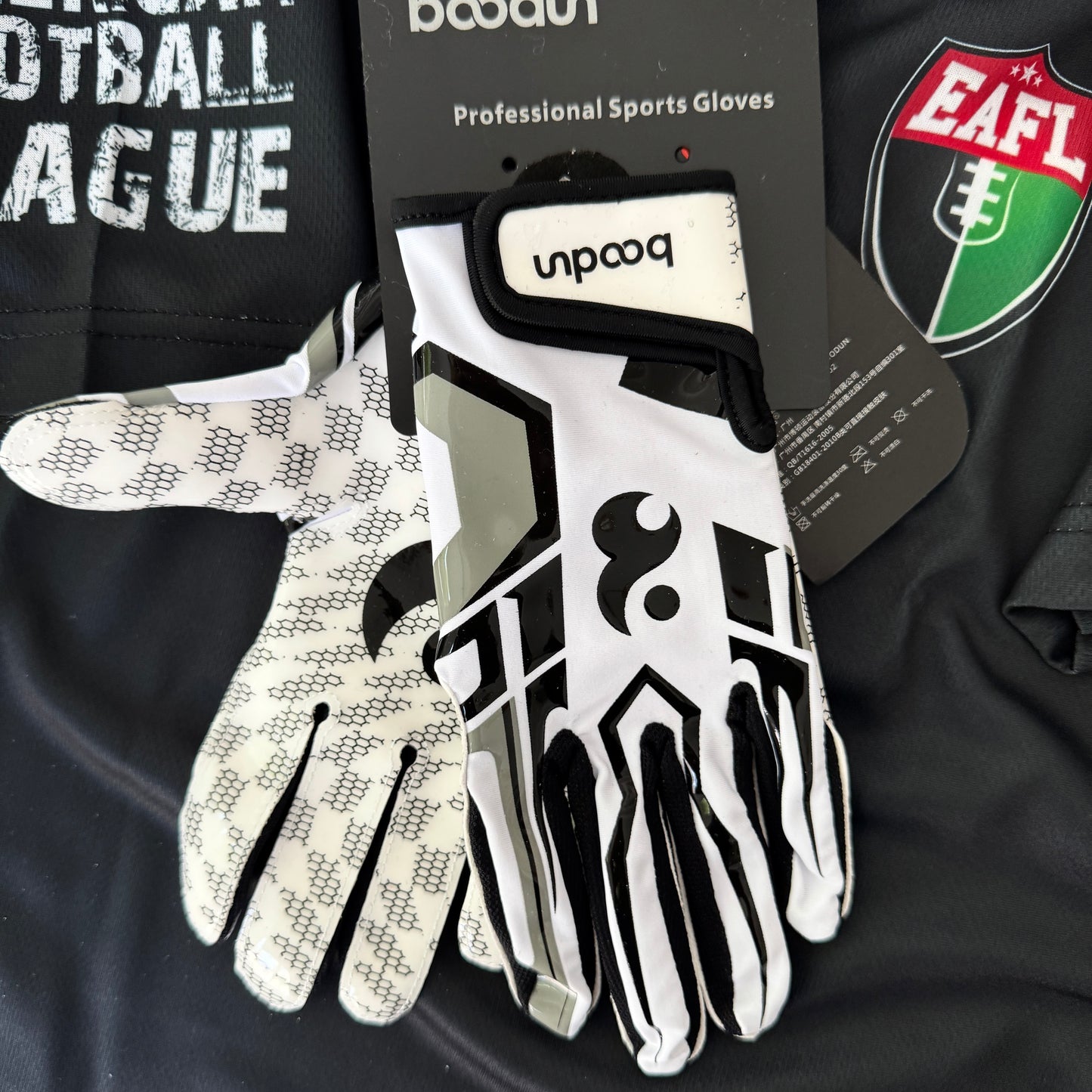 American Football Gloves - White